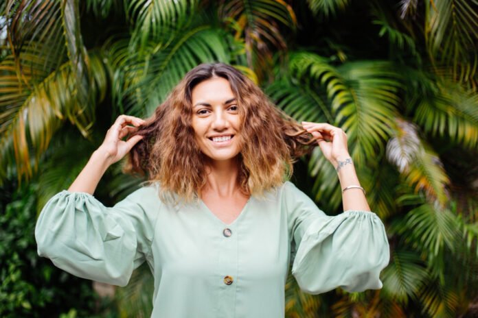 Spring Hair Care: How the Changing Weather Affects Your Hair